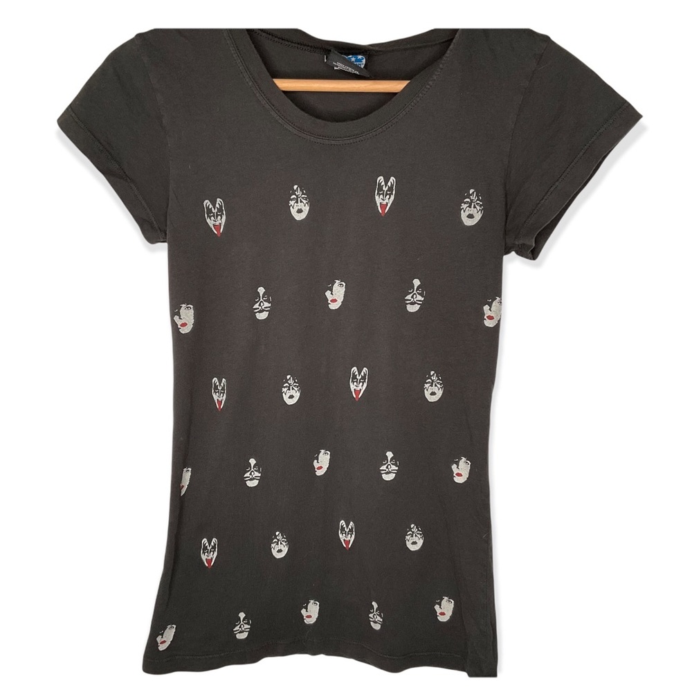 KISS Vintage Classic Rock Band Rare Junk Food Graphic T-shirt